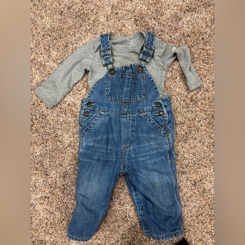 GAP 12-18 month bundle - Picture 5 of 12